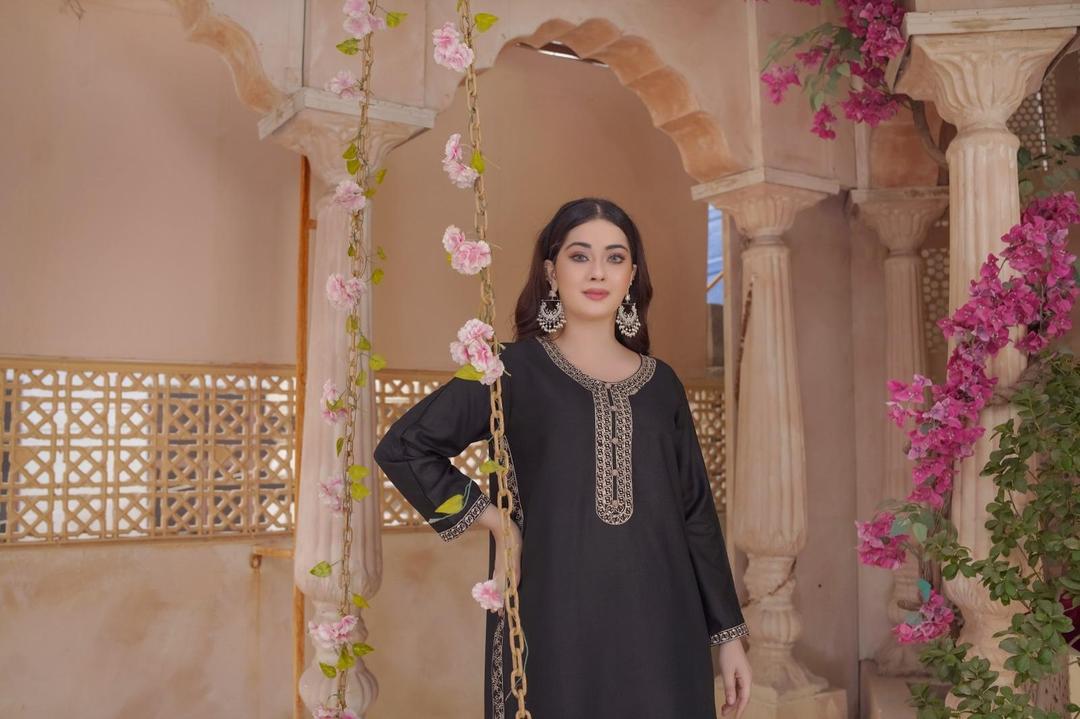 2 Pc Stylish Dhanak Embroidered Women's Stitched Shirt and Trouser Set