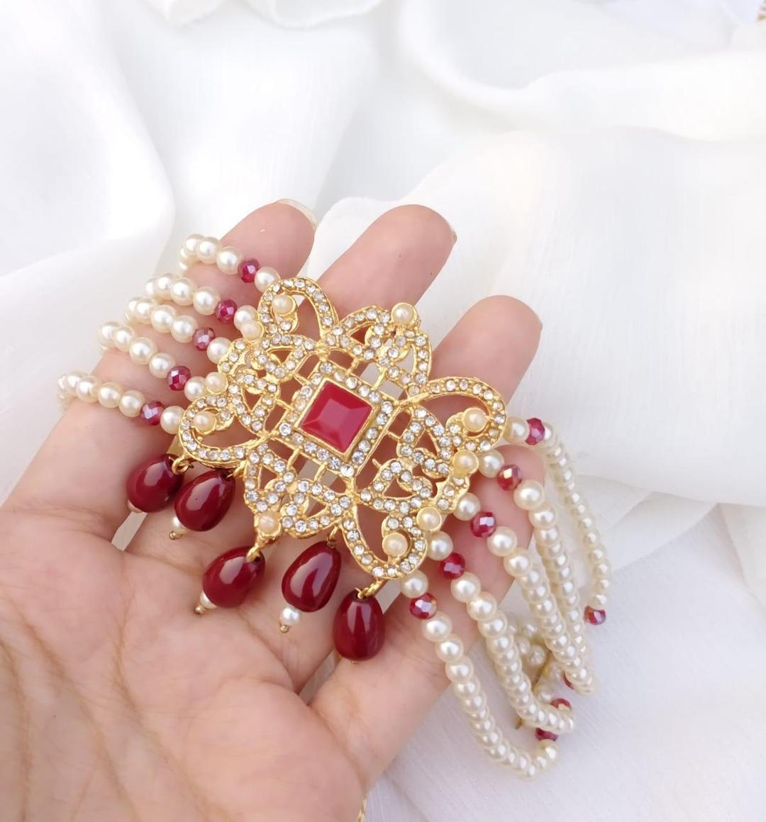 Fancy Gold Plated Artificial Stones Choker Set