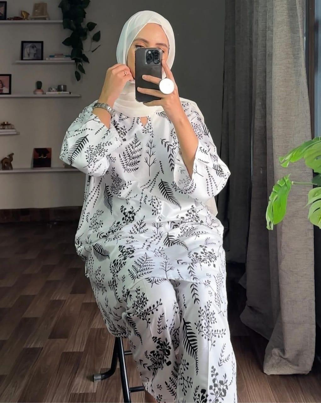 2 Pc Premium Shirt & Trouser Stiched Leaf Design