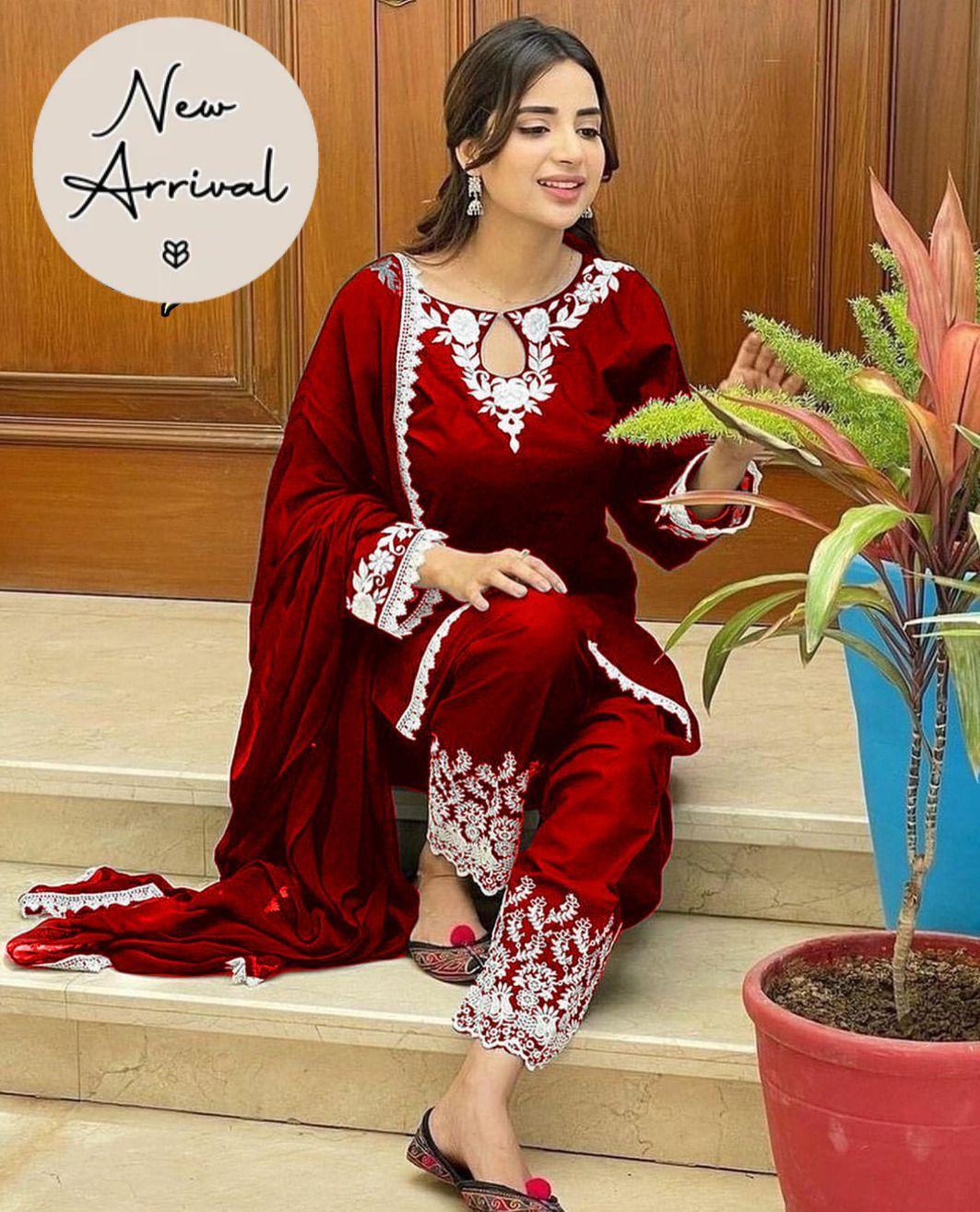 Cross Stich 3 Pcs Women's Stitched Cotton Embroidered Suit