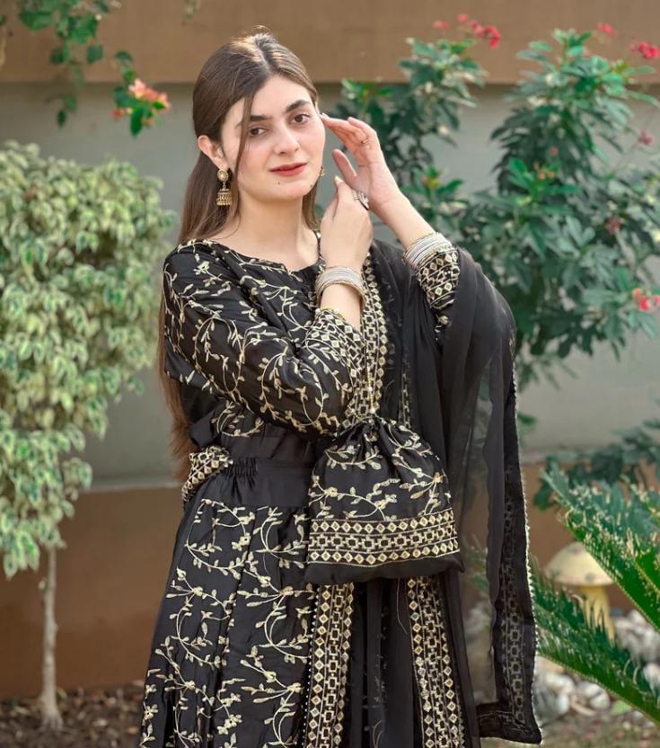 Elegant Black Silk Embroidered Lehenga Set - 4 Pcs Ensemble